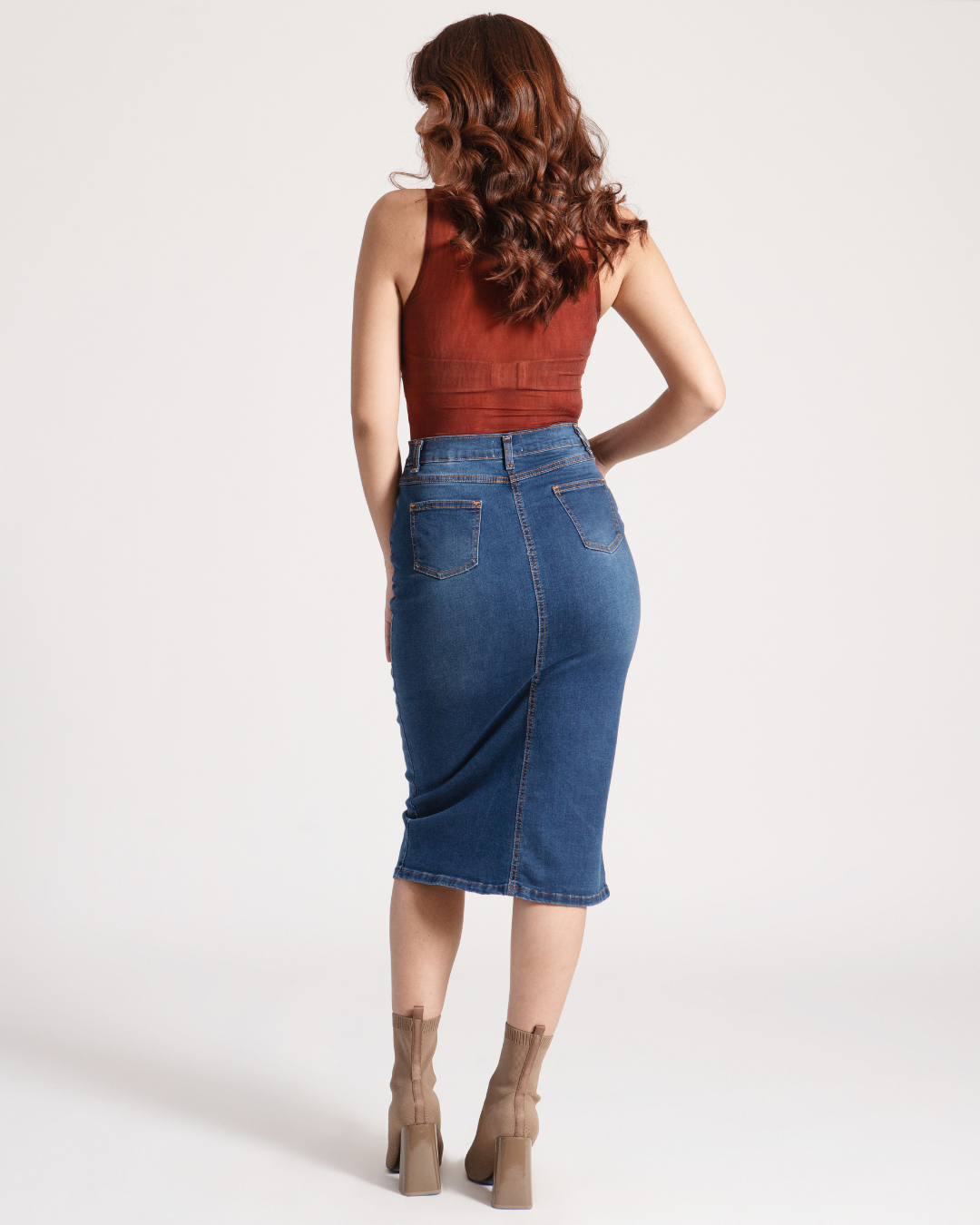 FALDA MIDI BOTONES AZUL OSCURO